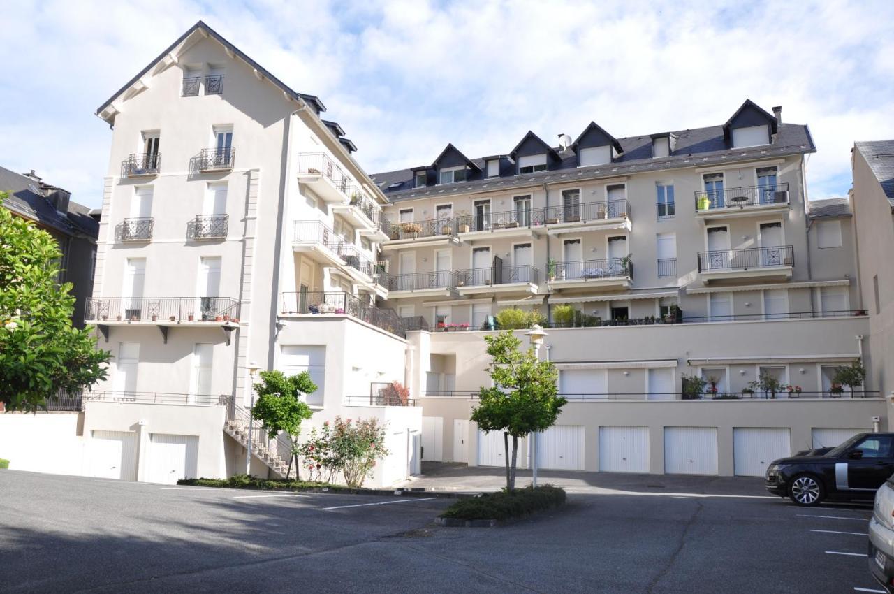 Poste & Golf, Pour 4 Personnes Au Coeur De Luchon Apartment