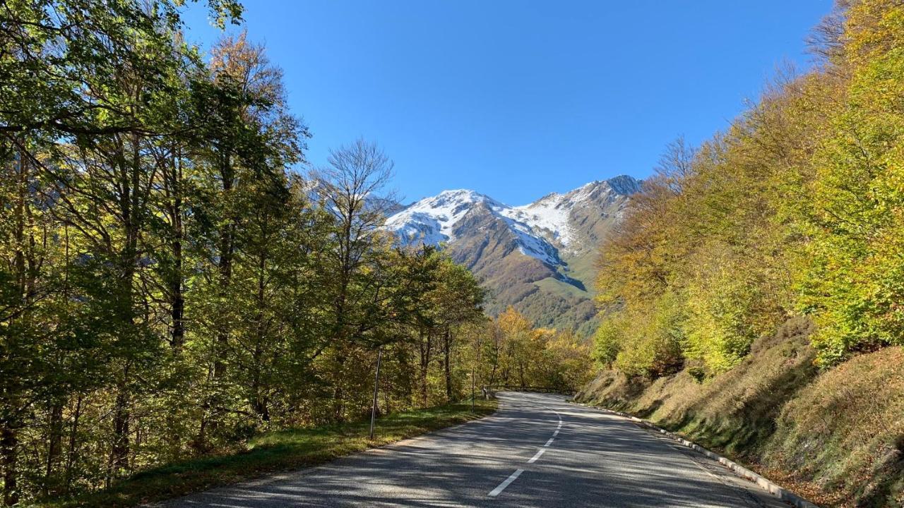 Résidence Poste&golf, Pour 4 Personnes Au Cœur De Luchon