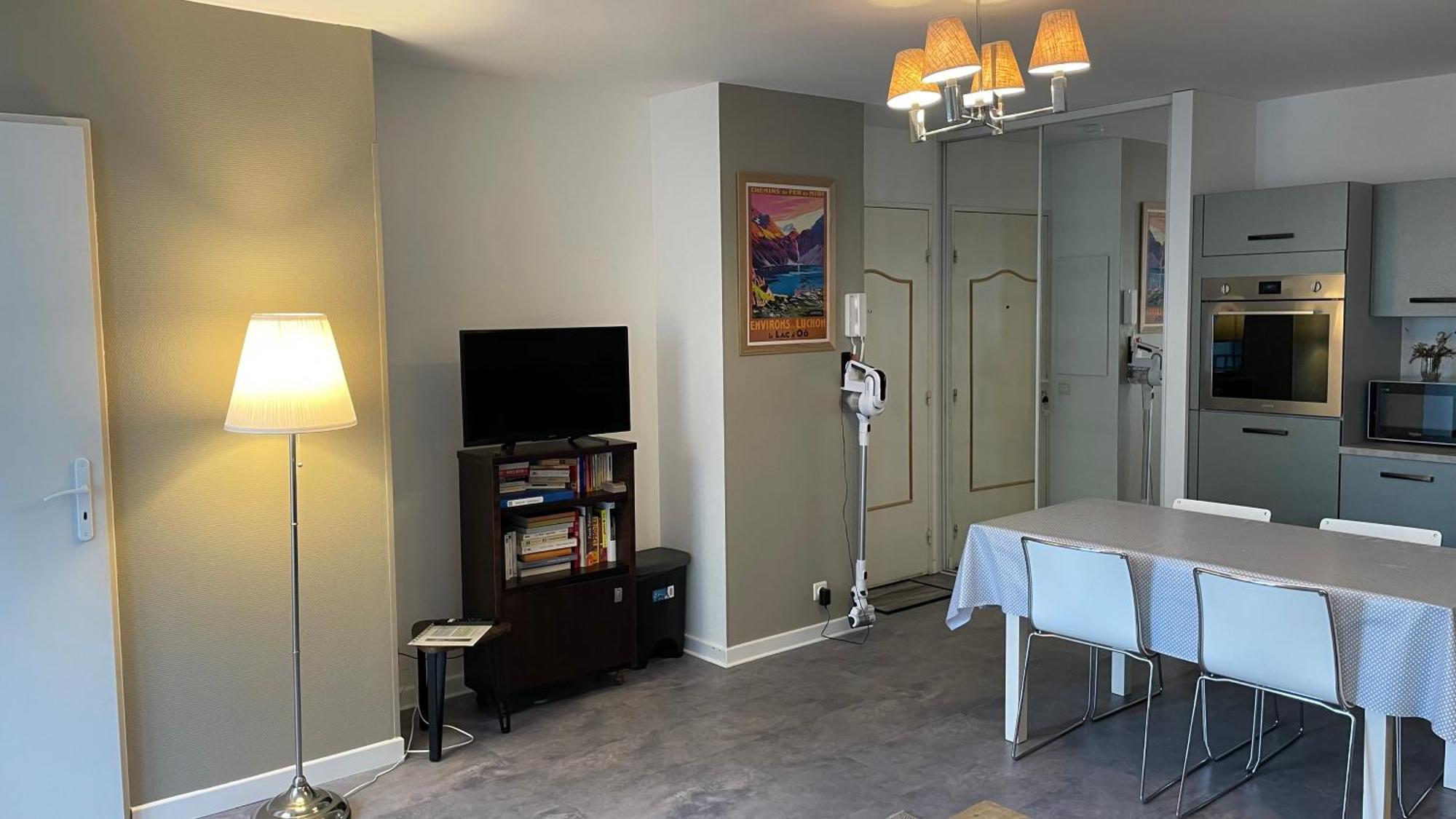 Poste & Golf, Pour 4 Personnes Au Coeur De Luchon