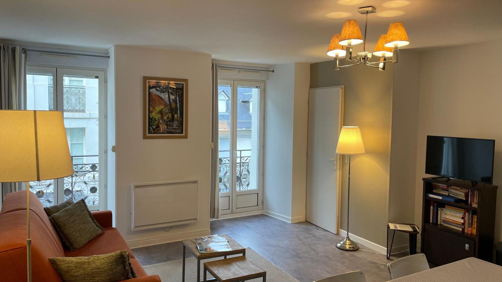 Résidence Poste&golf, Pour 4 Personnes Au Cœur De Luchon